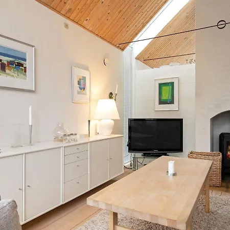 Hotel 4 Person In 3*